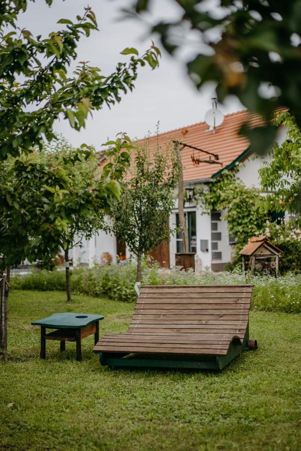 Landhaus Schaller Im Suedburgenland Maria Bild Exterior photo